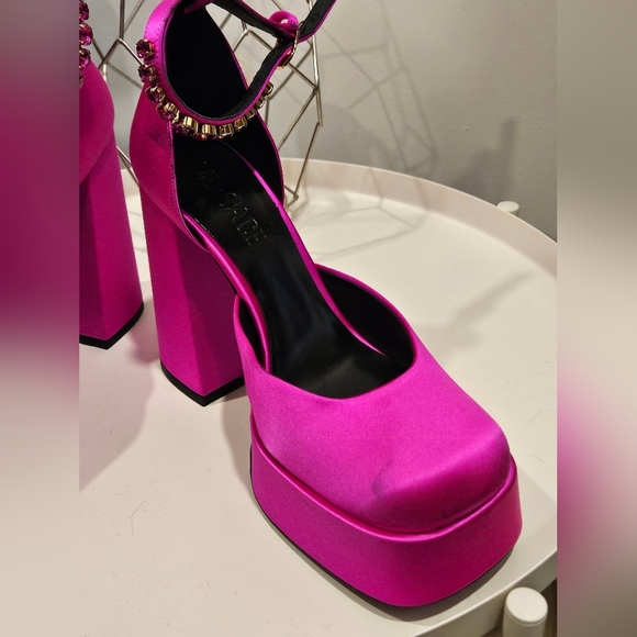 Versace pink satin Aevitas size 38 - Picture 8 of 13